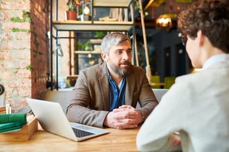 employee relations one on one meeting
