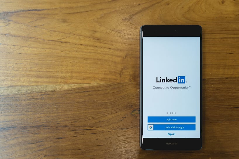How To Get The LinkedIn Algorithm To Work For You in 2024